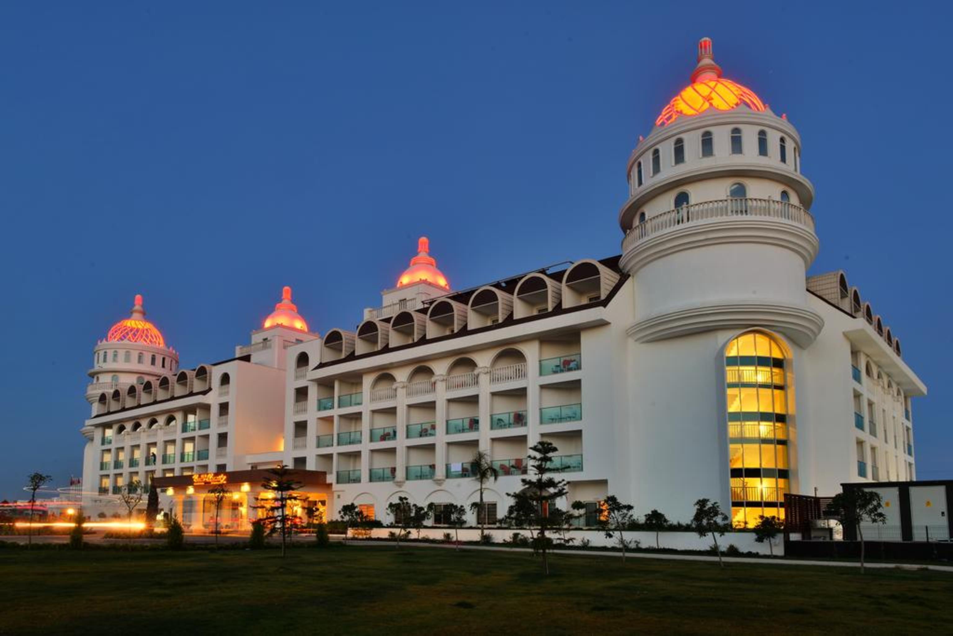 Side Crown Serenity Ultra All Inclusive Экстерьер фото